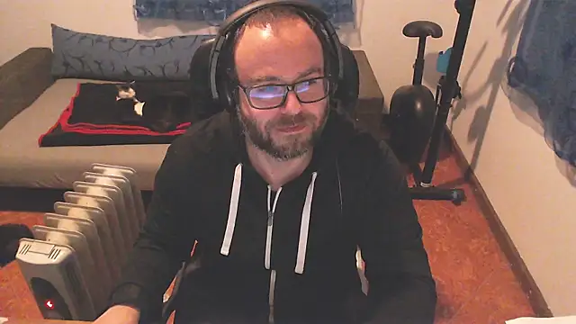 Snapshot of ravingr4d4 chatting on February 15, 2025, 10:42 pm ravingr4d4 online show from February 15, 2025, 10:42 pm