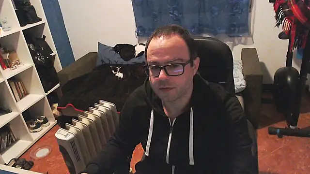 Snapshot of ravingr4d4 chatting on February 17, 2025, 9:52 pm ravingr4d4 online show from February 17, 2025, 9:52 pm