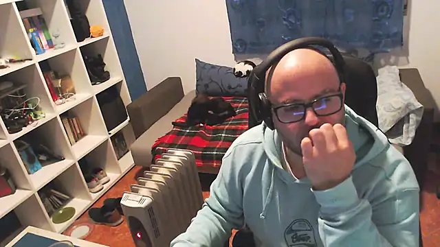 Snapshot of ravingr4d4 chatting on February 23, 2025, 9:16 pm ravingr4d4 online show from February 23, 2025, 9:16 pm