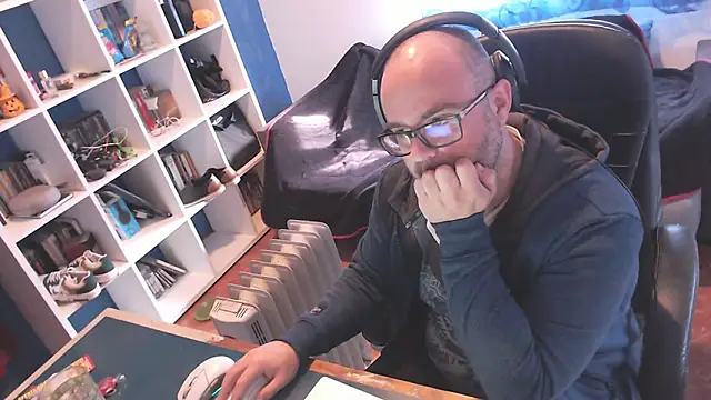 Snapshot of ravingr4d4 chatting on February 26, 2025, 3:19 pm ravingr4d4 online show from February 26, 2025, 3:19 pm