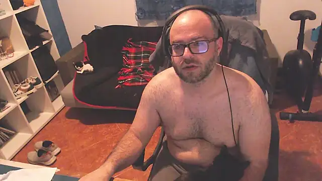 Snapshot of ravingr4d4 chatting on March 4, 2025, 1:12 am ravingr4d4 online show from March 4, 2025, 1:12 am