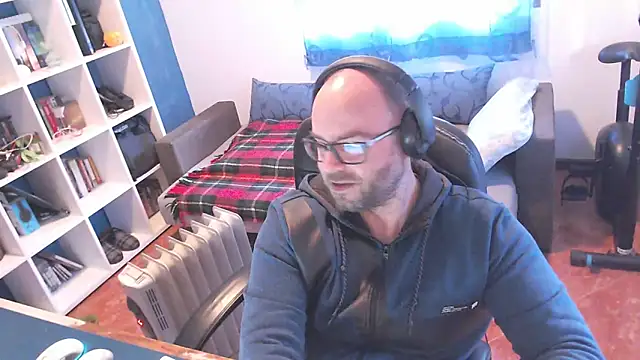 Snapshot of ravingr4d4 chatting on March 4, 2025, 2:42 pm ravingr4d4 online show from March 4, 2025, 2:42 pm