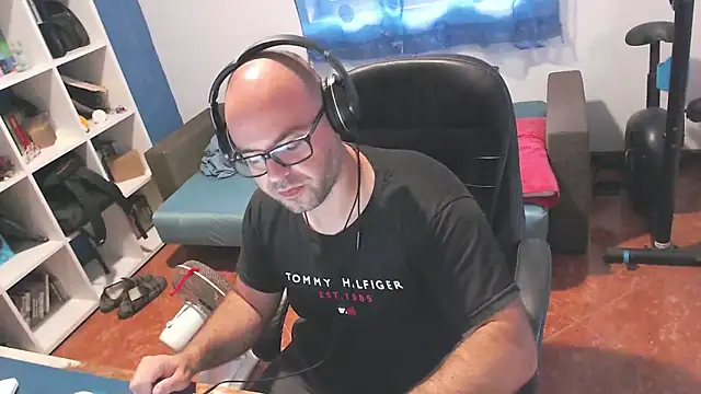 Snapshot of ravingr4d4 chatting on September 10, 2025, 8:25 am ravingr4d4 online show from September 10, 2025, 8:25 am