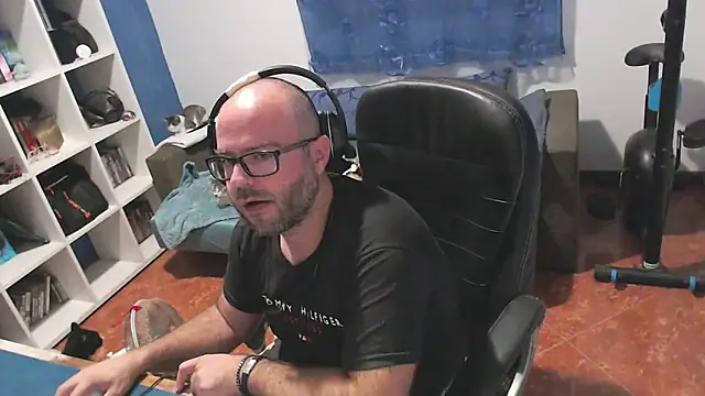 Snapshot of ravingr4d4 chatting on October 19, 2025, 9:26 pm ravingr4d4 online show from October 19, 2025, 9:26 pm