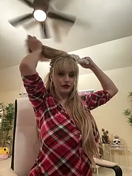 RoxxyDallas online show from December 22, 2024, 1:55 am