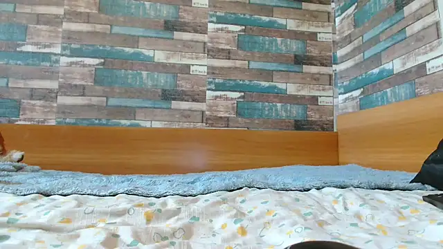 Snapshot of Andra_Love chatting on May 3, 2026, 8:15 pm Andra Love online show from May 3, 2026, 8:15 pm