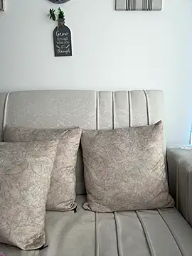 Snapshot of Seized_lust chatting on April 7, 2026, 4:29 pm Seized lust online show from April 7, 2026, 4:29 pm