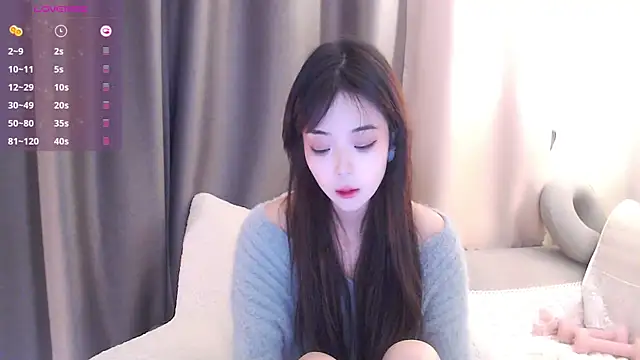 Snapshot of Duludulu_007 chatting on October 17, 2025, 4:26 am Duludulu 007 online show from October 17, 2025, 4:26 am