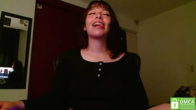 liisaxxx online show from March 24, 2026, 5:45 am
