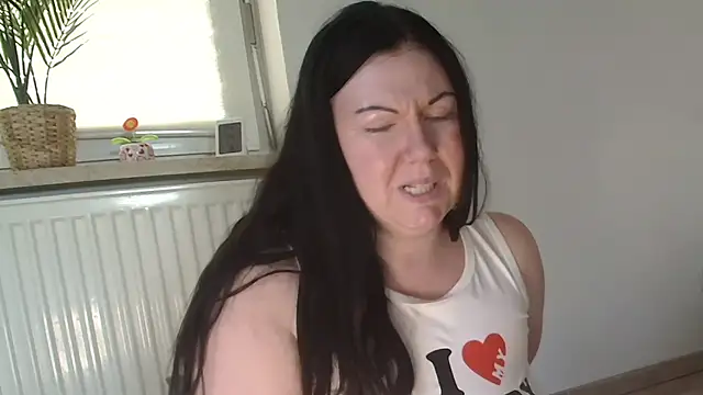 p6w official online show from February 3, 2025, 2:13 pm