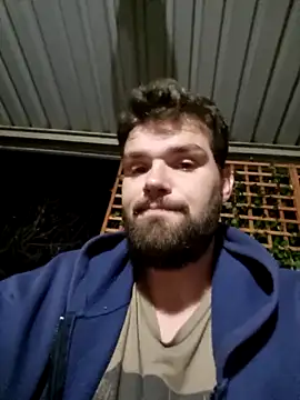Snapshot of BeardedCubZA chatting on May 31, 2026, 6:09 pm BeardedCubZA online show from May 31, 2026, 6:09 pm