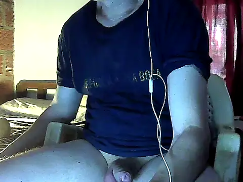 Snapshot of espartano_Arg30 chatting on May 7, 2026, 4:45 pm espartano Arg30 online show from May 7, 2026, 4:45 pm