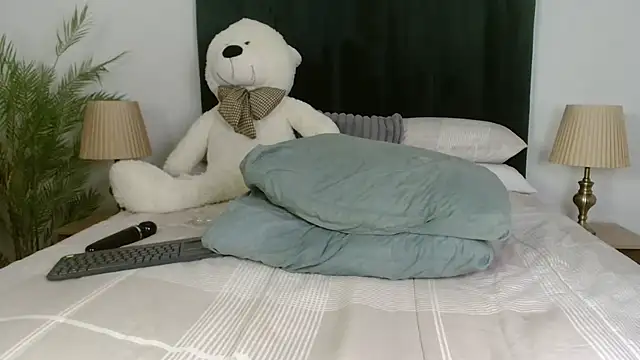 Stunning Booty online show from January 1, 2025, 10:24 pm