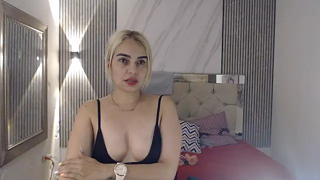 ashley  tylor online show from March 7, 2026, 12:24 pm