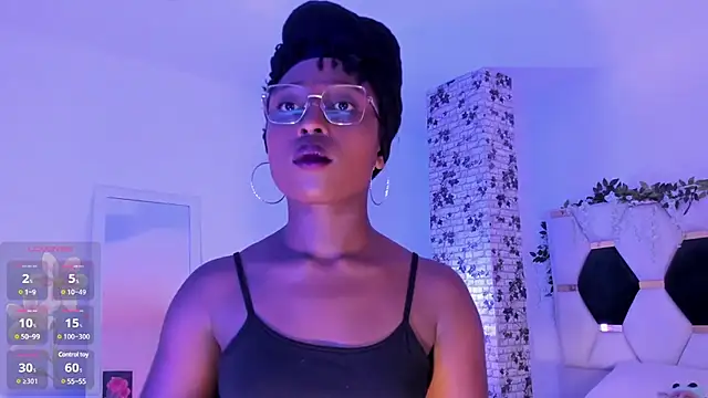 EmmaSanzz  online show from March 22, 2025, 11:32 am