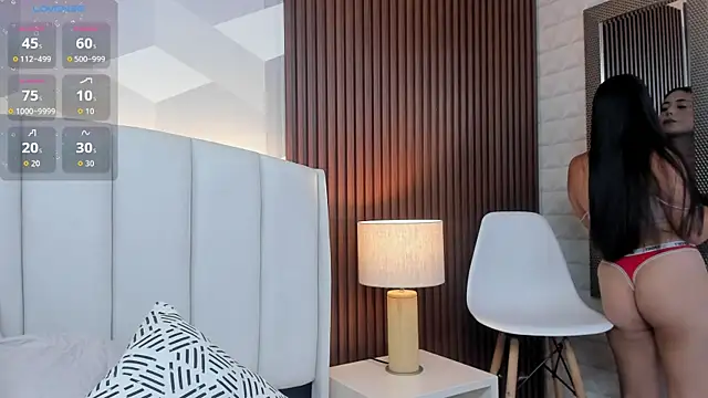 Snapshot of Julietasantos__ chatting on February 16, 2026, 7:43 pm Julietasantos online show from February 16, 2026, 7:43 pm