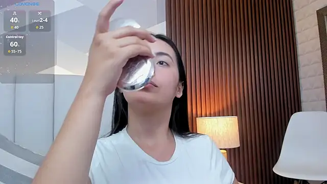 Snapshot of Julietasantos__ chatting on February 28, 2026, 6:20 pm Julietasantos online show from February 28, 2026, 6:20 pm