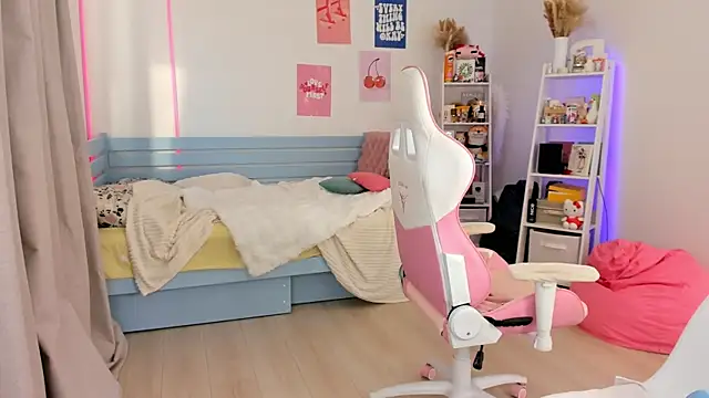 Snapshot of Lily_Young chatting on October 1, 2025, 6:08 am Lily Young online show from October 1, 2025, 6:08 am