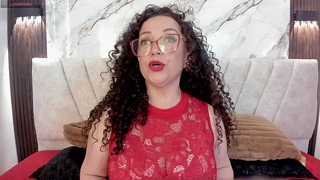 Snapshot of pamela_bell chatting on June 16, 2026, 5:04 pm pamela bell online show from June 16, 2026, 5:04 pm
