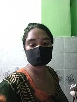 Snapshot of Kotha_-Moni chatting on December 21, 2024, 4:03 pm Kotha -Moni online show from December 21, 2024, 4:03 pm