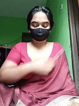 Snapshot of Kotha_-Moni chatting on January 1, 2025, 1:58 am Kotha -Moni online show from January 1, 2025, 1:58 am