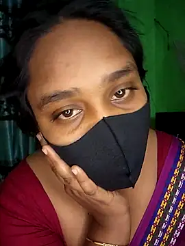 Snapshot of Kotha_-Moni chatting on December 22, 2025, 2:14 pm Kotha -Moni online show from December 22, 2025, 2:14 pm