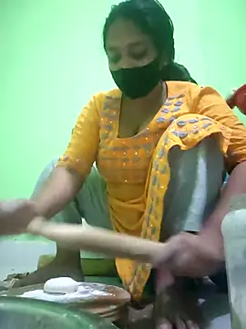 Snapshot of Kotha_-Moni chatting on February 15, 2026, 2:36 pm Kotha -Moni online show from February 15, 2026, 2:36 pm