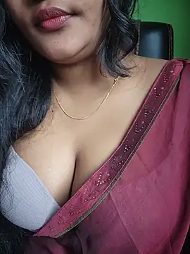 Snapshot of Kotha_-Moni chatting on July 16, 2026, 3:34 am Kotha -Moni online show from July 16, 2026, 3:34 am