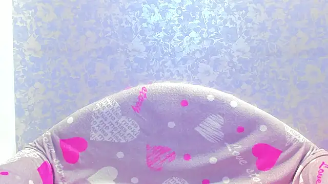 Vanessa Florence online show from October 3, 2025, 1:13 am