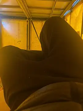 Snapshot of cussy007 chatting on January 17, 2025, 10:44 am cussy007 online show from January 17, 2025, 10:44 am