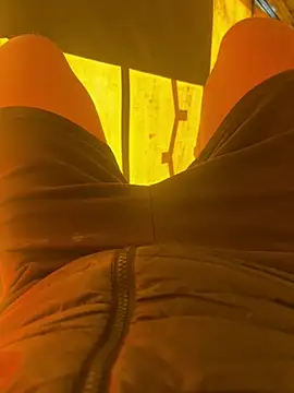 Snapshot of cussy007 chatting on March 23, 2026, 11:58 am cussy007 online show from March 23, 2026, 11:58 am