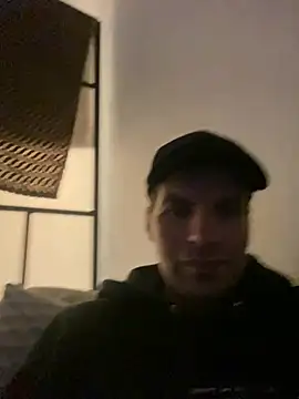 Snapshot of Ricoleckt chatting on January 4, 2025, 5:37 pm Ricoleckt online show from January 4, 2025, 5:37 pm