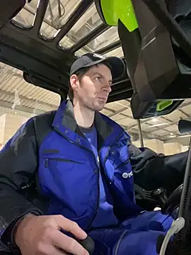 Snapshot of Ricoleckt chatting on January 14, 2025, 10:17 am Ricoleckt online show from January 14, 2025, 10:17 am