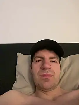 Snapshot of Ricoleckt chatting on January 23, 2025, 8:46 am Ricoleckt online show from January 23, 2025, 8:46 am