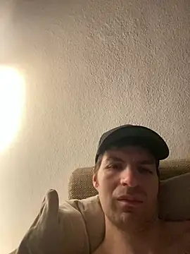 Snapshot of Ricoleckt chatting on February 1, 2025, 11:58 pm Ricoleckt online show from February 1, 2025, 11:58 pm