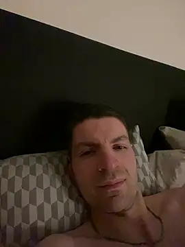 Snapshot of Ricoleckt chatting on February 18, 2025, 8:36 pm Ricoleckt online show from February 18, 2025, 8:36 pm