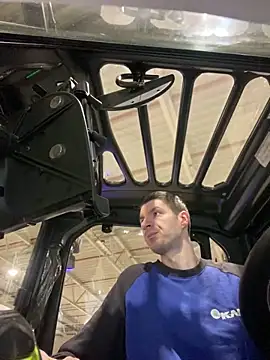 Snapshot of Ricoleckt chatting on February 24, 2025, 5:54 am Ricoleckt online show from February 24, 2025, 5:54 am