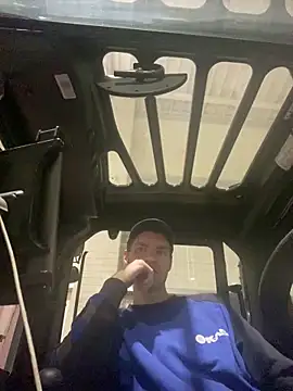 Snapshot of Ricoleckt chatting on March 17, 2025, 8:09 pm Ricoleckt online show from March 17, 2025, 8:09 pm