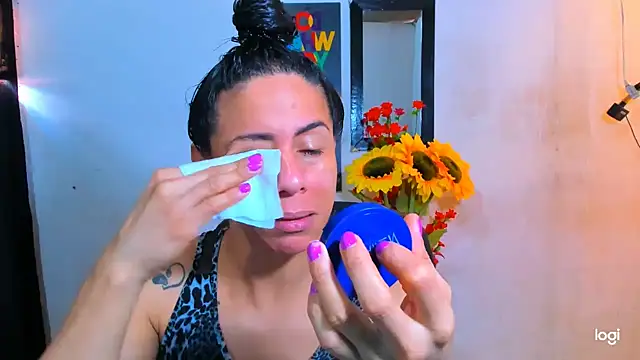 juanblakbigcock online show from March 19, 2026, 4:11 pm