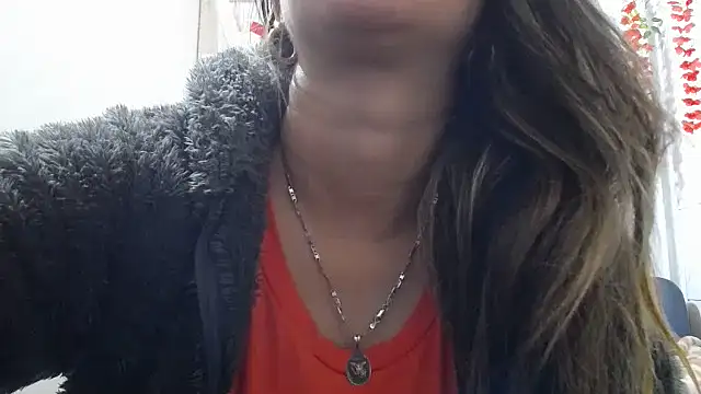 Snapshot of Luna_girlhot_ chatting on February 5, 2026, 4:44 pm Luna girlhot online show from February 5, 2026, 4:44 pm