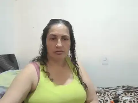 Snapshot of ximenajimenez chatting on February 18, 2025, 10:58 pm ximenajimenez online show from February 18, 2025, 10:58 pm