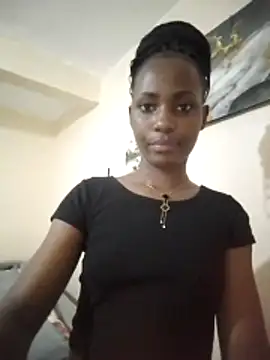 agnesmw online show from October 25, 2025, 4:46 pm