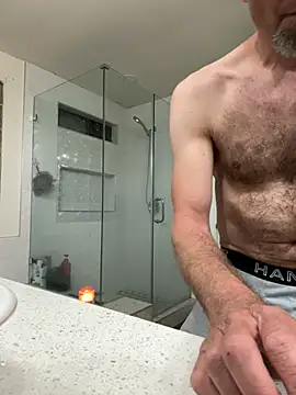 El Gizmo online show from September 23, 2025, 7:44 am