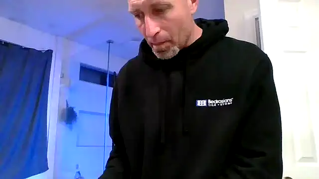 El Gizmo online show from March 6, 2026, 10:34 am