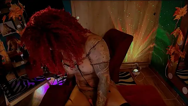 HeidiCox online show from February 9, 2025, 8:13 pm