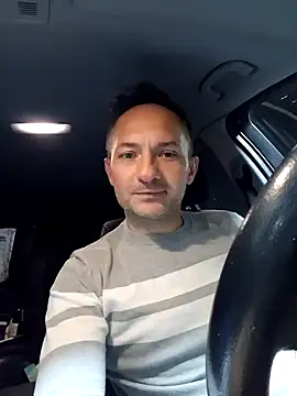 DANIELNEEL23 online show from January 10, 2025, 12:38 am