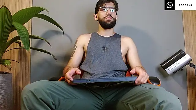 Mr WhiteCock online show from September 13, 2025, 11:10 am