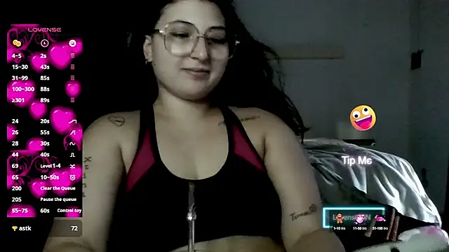 Snapshot of imsohornydacom chatting on March 7, 2025, 9:17 pm imsohornydacom online show from March 7, 2025, 9:17 pm