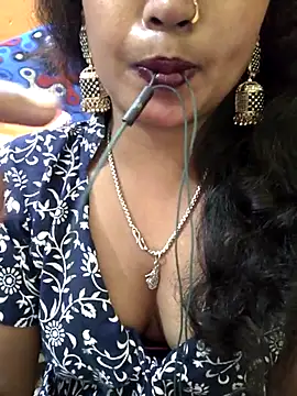 Snapshot of jasss-11 chatting on November 8, 2025, 6:18 pm jasss-11 online show from November 8, 2025, 6:18 pm