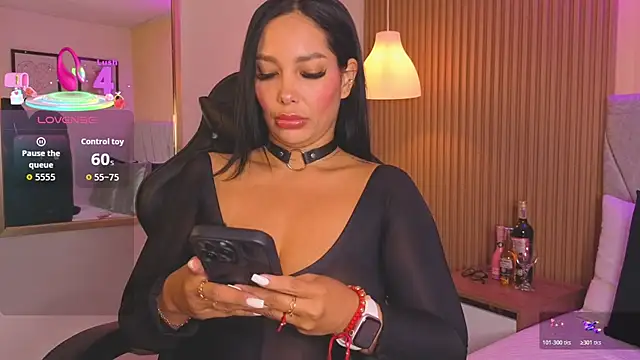 Snapshot of Dakota_diaz_ chatting on November 27, 2025, 8:33 pm Dakota diaz online show from November 27, 2025, 8:33 pm